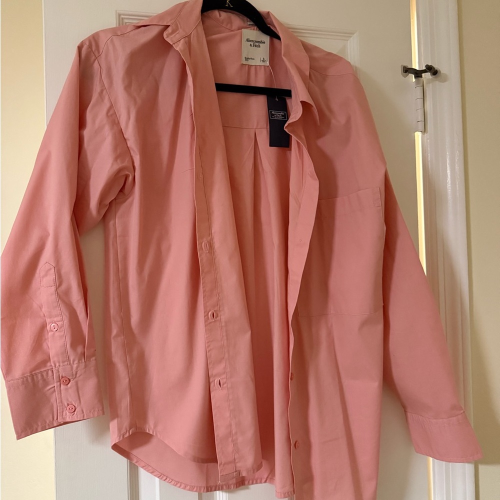 Abercrombie button up pink small NWT